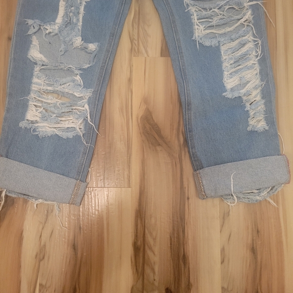 Fashion Nova Baggy Ripped Jeans - Picture 10 of 12